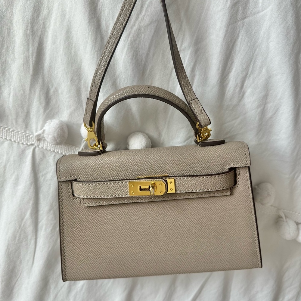 Small Crossbody with Detachable Strap